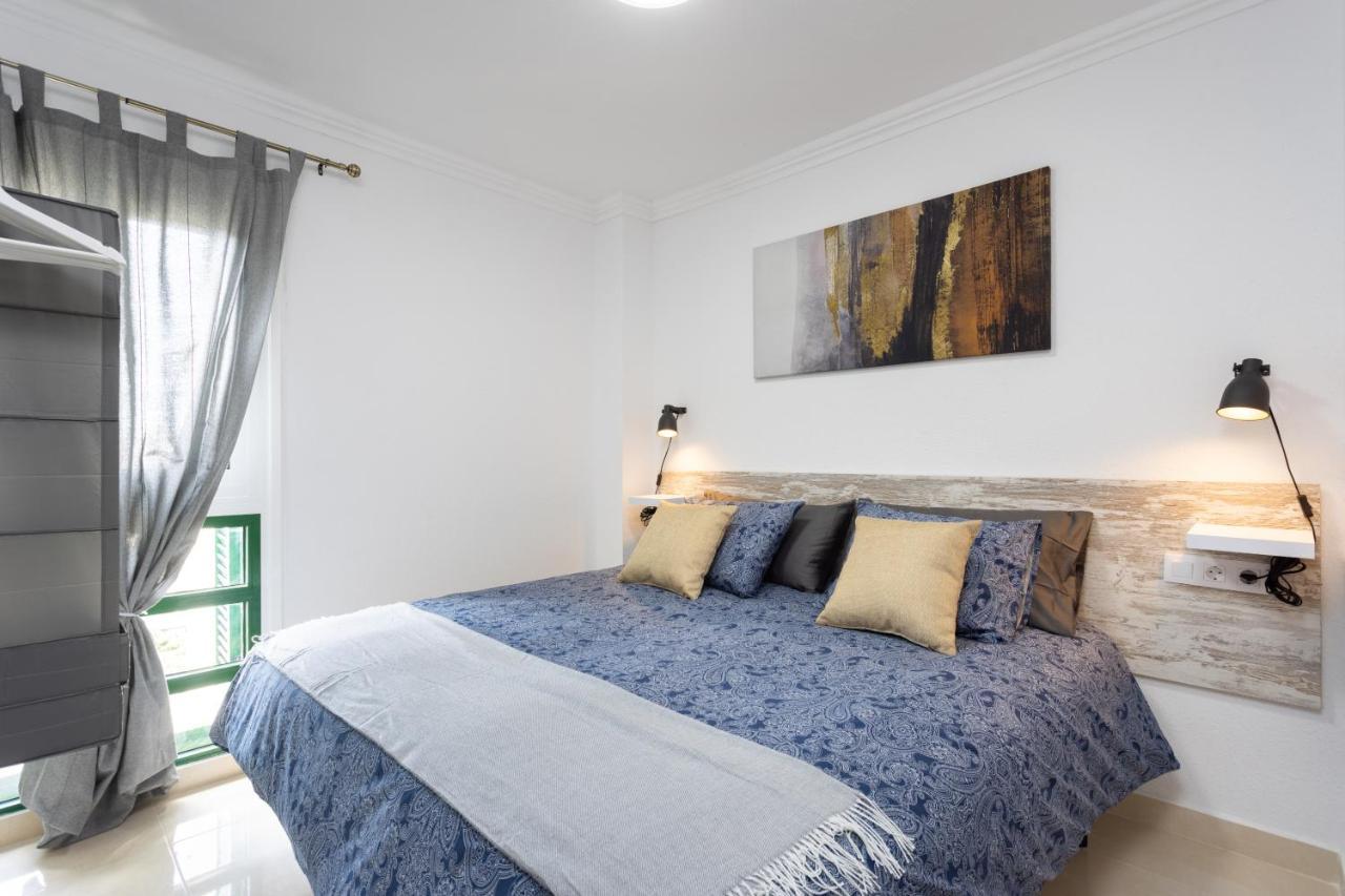 Three Spacious 150m From The Americas Promenade Apartment Arona (Tenerife)