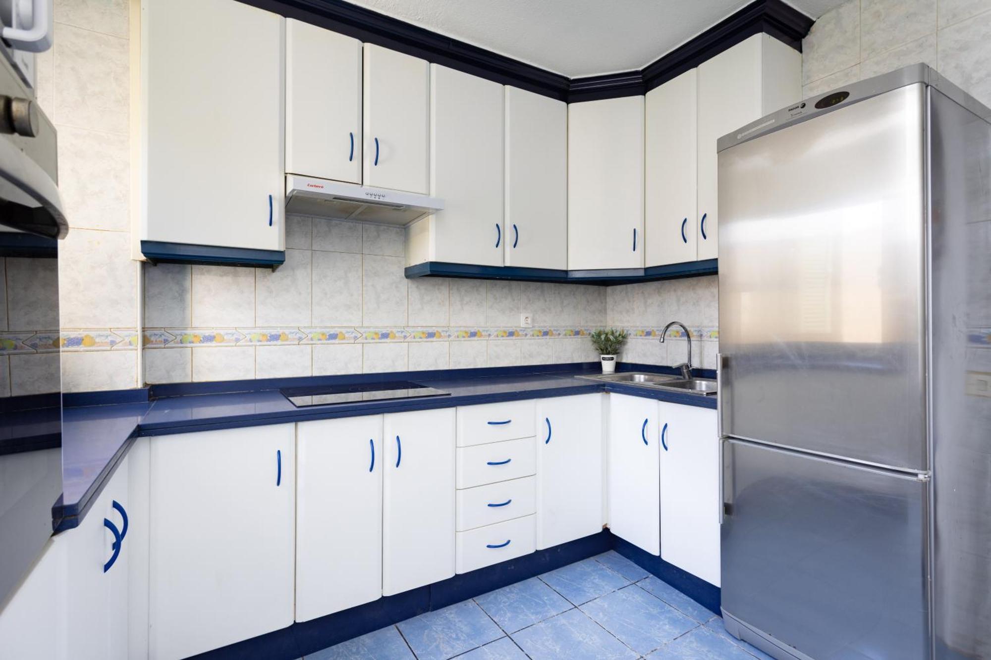 Three Spacious 150m From The Americas Promenade Arona (Tenerife)