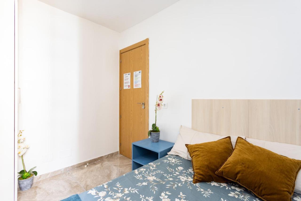 Apartment Three Spacious 150m From The Americas Promenade *