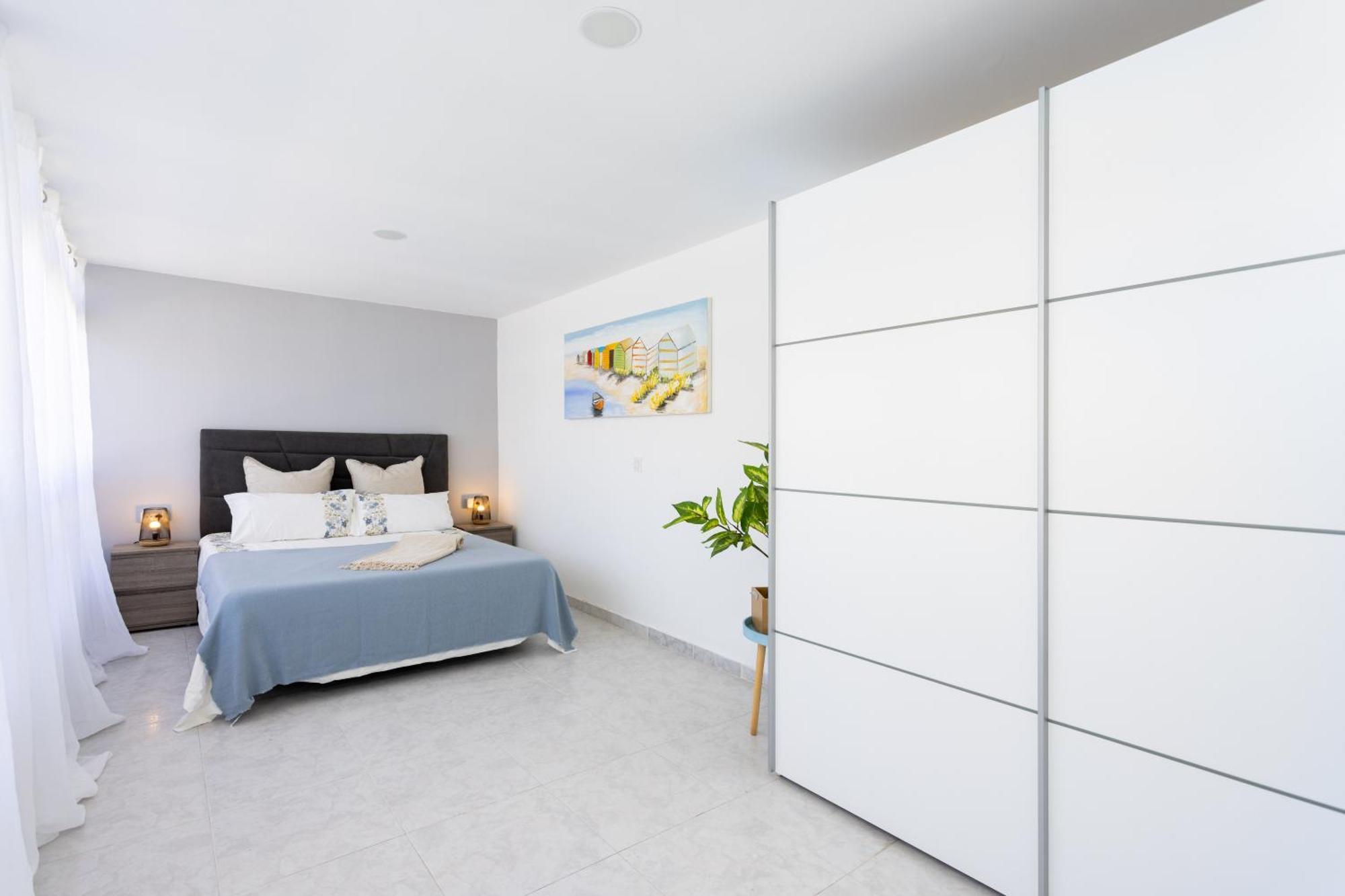 Apartamento Three Spacious 150m From The Americas Promenade Arona (Tenerife)